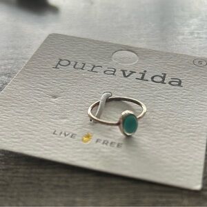 NWT Pura Vida .925 sterling silver ring with genuine turquoise. Size 5.